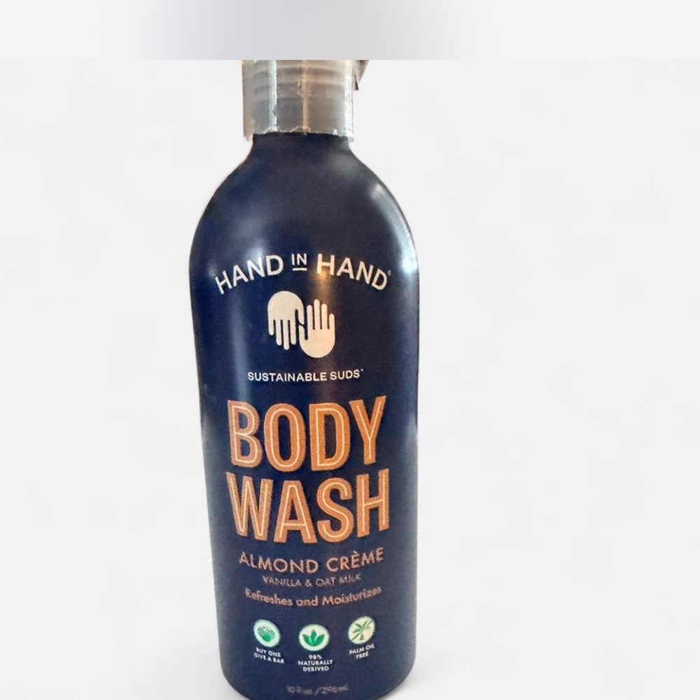 Hand in Hand Almond Crème Body Wash
